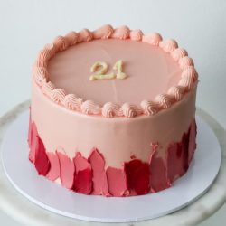 21-vuotis vaaleanpunainen kakku ja pinkit palettikuviot 2