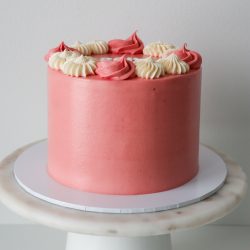 Lumoava pinkki kakku