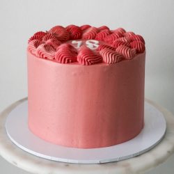 Tyylikäs pinkki kakku