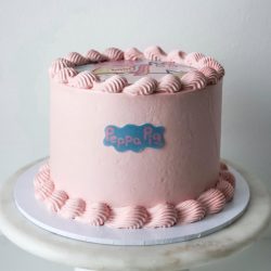Vaaleanpunainen Pipsa Possu kakku
