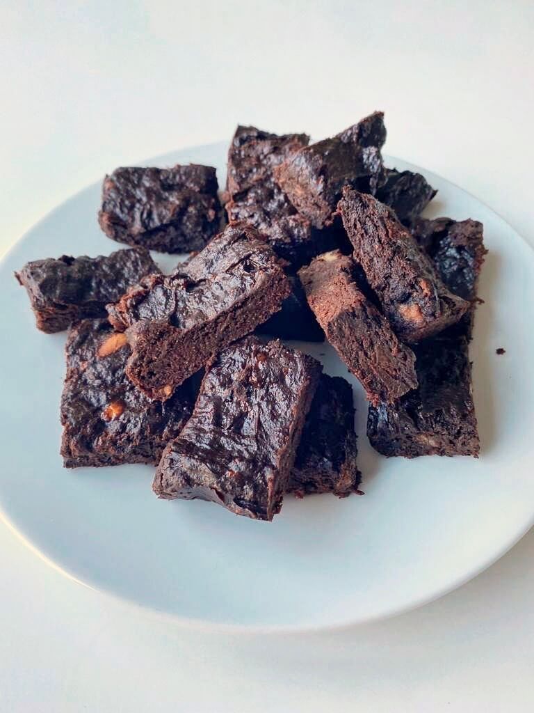 Vegaaninen brownie